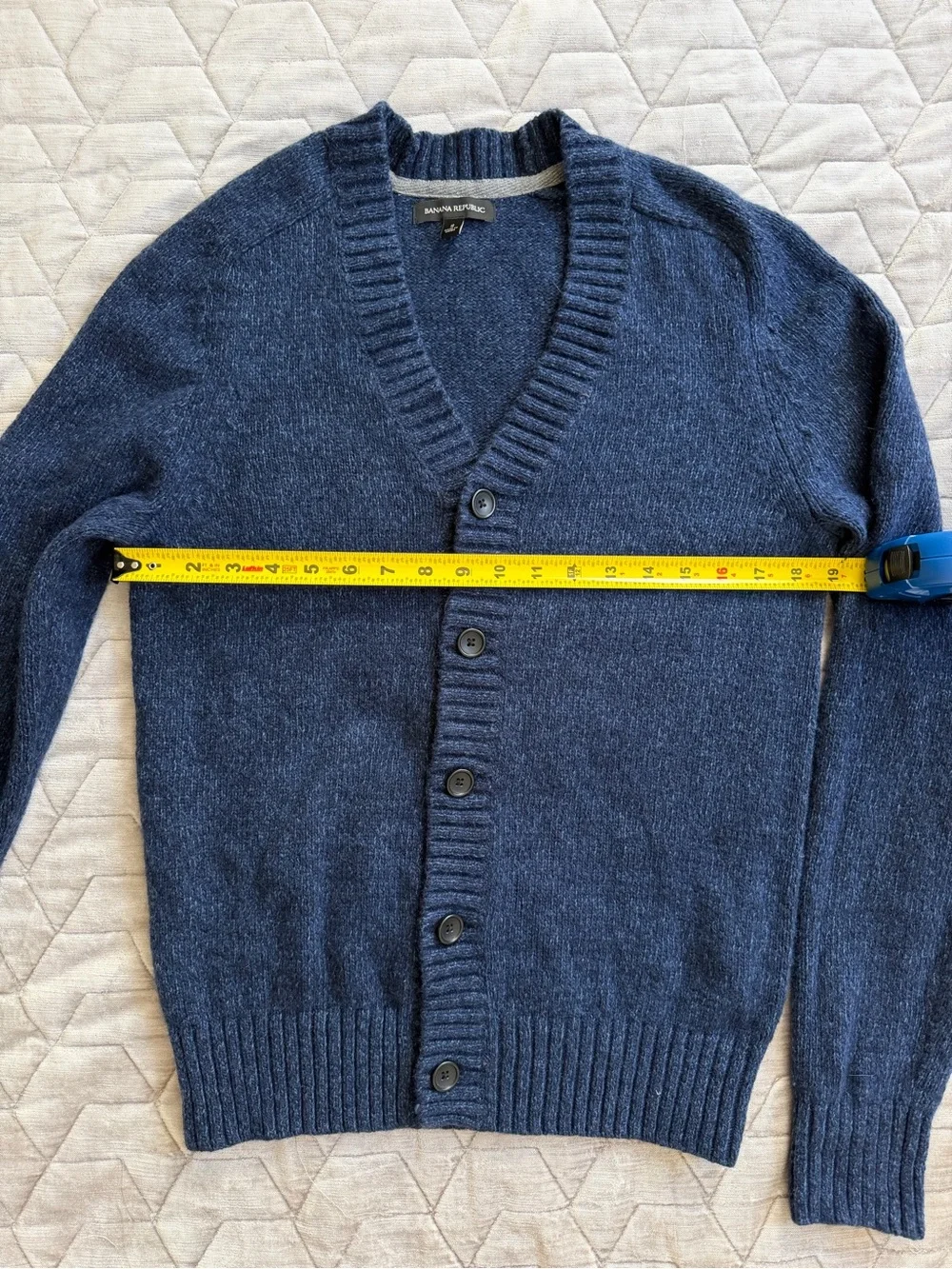 Banana Republic Navy V-Neck Button-Front Cardigan Wool blend Size S